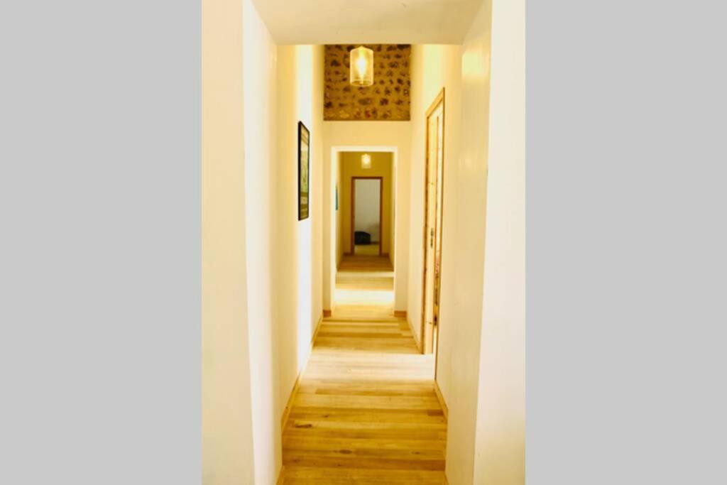 As Seen On A New Life In The Sun - Beautiful 3 Bedroom Cottage With Shared Pool Montboyer Екстериор снимка