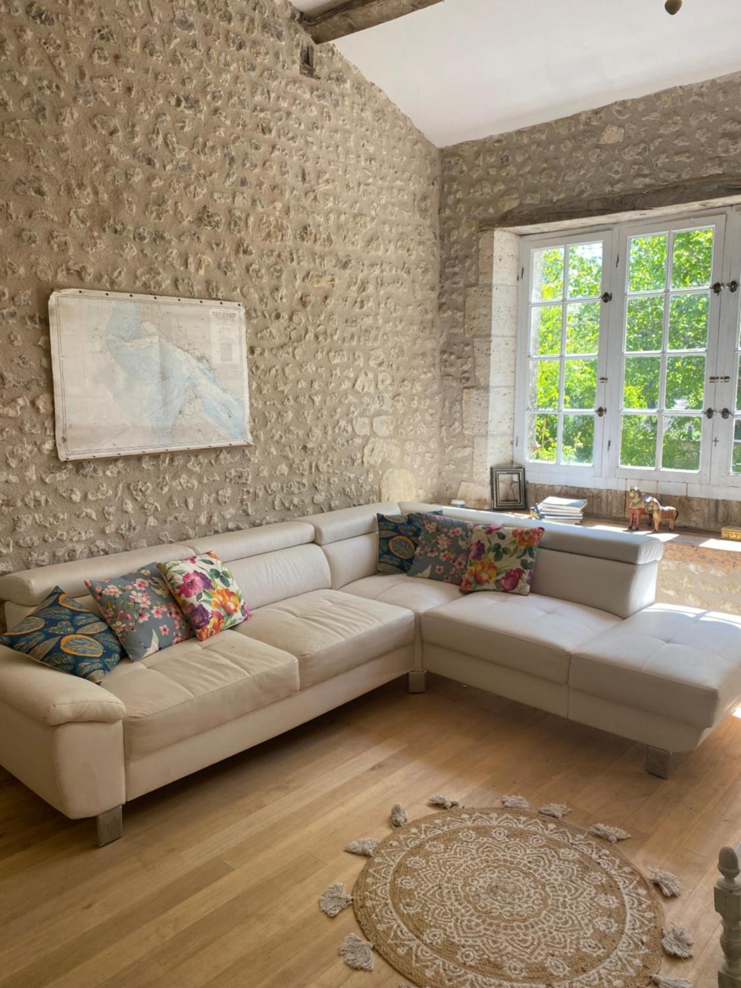 As Seen On A New Life In The Sun - Beautiful 3 Bedroom Cottage With Shared Pool Montboyer Екстериор снимка